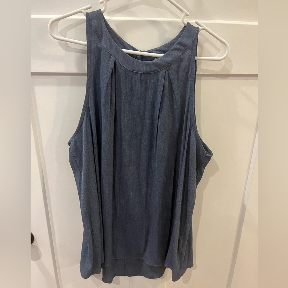 Sleeveless chambray top XXL, new with tags!